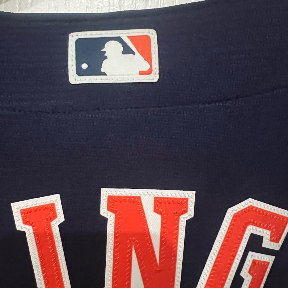 Majestic Women’s Astros Navy Jersey - Picture 6 of 9